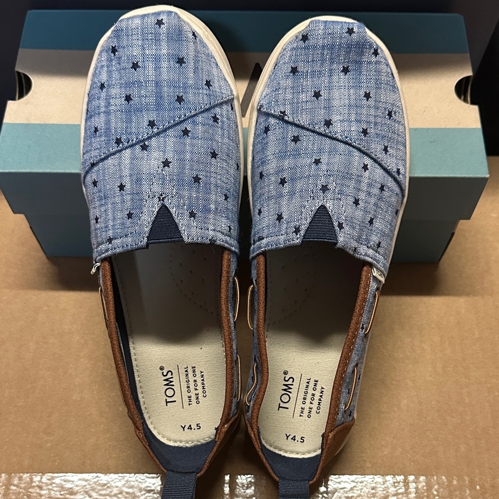 TOMS Denim Blue Starry Slip-Ons